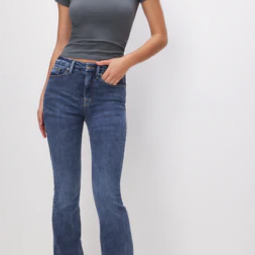 Good American Good Legs Flare Jeans